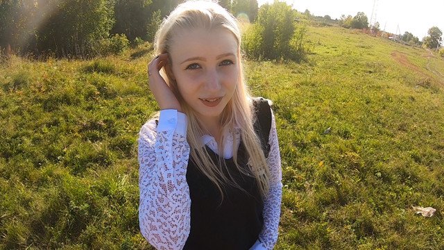 скромная деревенская девушка - лучшее порно видео на intim-top.ru